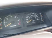 ✅ 1997 Toyota Land Cruiser • VIN: JT3HJ85J8V0180369 • Lot: 41627365. Listed on IAAI with 244,614 mi. Free auction sales archive from the USA and detailed vehicle history report at DreamBid. Image 7.