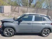 ✅ 2022 Hyundai Venue SEL • VIN: KMHRC8A34NU193027 • Lot: 42003432. Listed on IAAI with 16,393 mi. Free auction sales archive from the USA and detailed vehicle history report at DreamBid. Image 15.