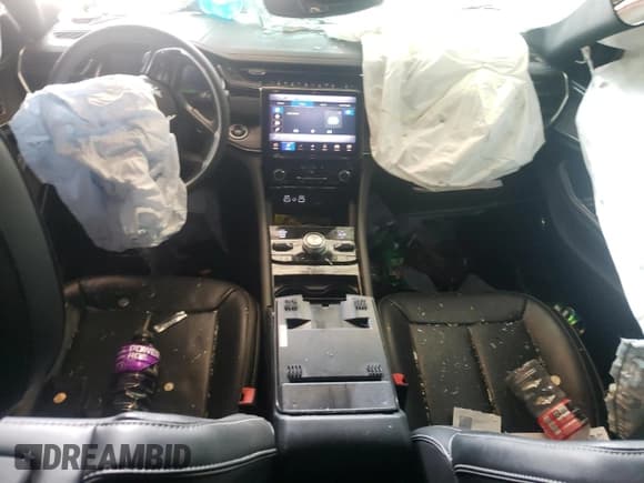 ✅ 2022 Jeep Grand Cherokee Overland • VIN: 1C4RJYD69N8764665 • Lot: 64628275. Listed on Copart with 47,762 mi. Free auction sales archive from the USA and detailed vehicle history report at DreamBid. Image 8.