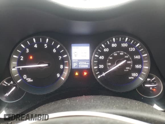 ✅ 2015 Infiniti Q70 • VIN: JN1BY1AR2FM562720 • Lot: 77449803. Wystawiony na Copart z przebiegiem 45 594 mil. Bezpłatny archiwum sprzedaży aukcyjnych z USA i szczegółowy raport historii pojazdu na DreamBid. Zdjęcie 9.