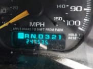 ✅ 2001 Chevrolet Suburban LS • VIN: 3GNFK16T31G190246 • Лот: 41345937. Опубликован ранее на IAAI с пробегом 247 535 миль. Бесплатный доступ к архиву аукционных продаж из США и подробный отчёт об истории автомобиля на DreamBid. Изображение 15.