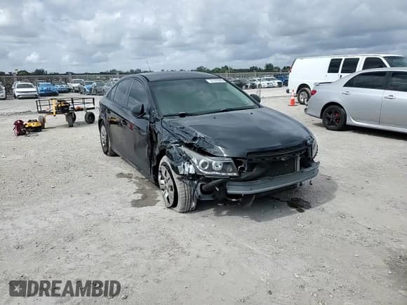 ✅ 2016 Chevrolet Cruze LS • VIN: 1G1PC5SH8G7206697 • Lot: 91025995. Listed on Copart with 164,578 mi. Free auction sales archive from the USA and detailed vehicle history report at DreamBid. Image 15.