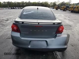 ✅ 2013 Dodge Avenger SXT • VIN: 1C3CDZCB8DN618456 • Лот: 48016854. Опубликован ранее на Copart с пробегом 208 468 миль. Бесплатный доступ к архиву аукционных продаж из США и подробный отчёт об истории автомобиля на DreamBid. Изображение 6.