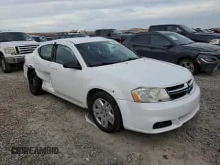 ✅ 2013 Dodge Avenger SE • VIN: 1C3CDZAB7DN591446 • Лот: 43639865. Опубликован ранее на Copart с пробегом 131 815 миль. Бесплатный доступ к архиву аукционных продаж из США и подробный отчёт об истории автомобиля на DreamBid. Изображение 4.