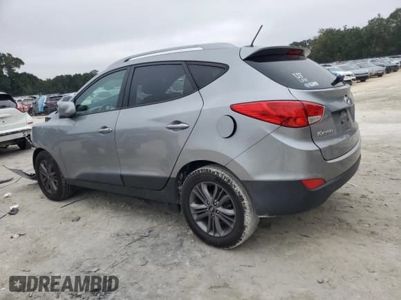 ✅ 2015 Hyundai Tucson SE • VIN: KM8JU3AG3FU107417 • Lot: 90243845. Listed on Copart with 84,646 mi. Free auction sales archive from the USA and detailed vehicle history report at DreamBid. Image 2.