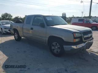 2003 Chevrolet Silverado 1500 LS с VIN 2GCEC19XX31244508, выставлен на аукционе IAAI как лот 42052595 с пробегом 164 683 миль миль и . История ставок и продаж доступна на DreamBid. Изображение 1.