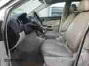 2008 Saturn VUE XE z VIN 3GSDL43N88S565502, wystawiony jako Copart lot #82698254 z przebiegiem 216 668 mil mil oraz Szkoda całkowita • Salvage title. Historia ofert i sprzedaży dostępna na DreamBid. Obrazek 7.