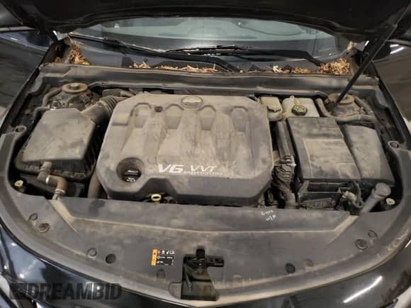 2014 Chevrolet Impala LT z VIN 2G1125S38E9187626, wystawiony jako Copart lot #90838175 z przebiegiem 196 886 mil mil oraz Czysty tytuł • Clean title. Historia ofert i sprzedaży dostępna na DreamBid. Obrazek 11.