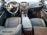 ✅ 2018 Chevrolet Equinox LT • VIN: 2GNAXSEV2J6132449 • Lot: 90446465. Wystawiony na Copart z przebiegiem 113 422 mil. Bezpłatny archiwum sprzedaży aukcyjnych z USA i szczegółowy raport historii pojazdu na DreamBid. Zdjęcie 8.