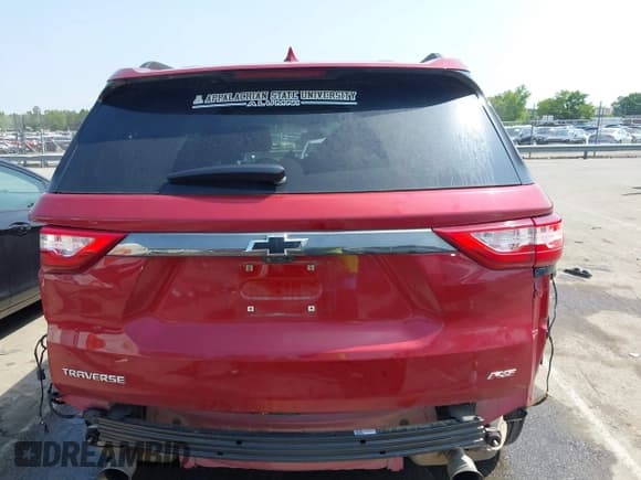 ✅ 2020 Chevrolet Traverse RS • VIN: 1GNERJKW7LJ170140 • Lot: 42394983. Listed on IAAI with 56,478 mi. Free auction sales archive from the USA and detailed vehicle history report at DreamBid. Image 16.