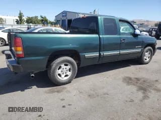 ✅ 2001 Chevrolet Silverado 1500 LS • VIN: 2GCEC19V811269077 • Лот: 58258784. Опубликован ранее на Copart с пробегом 351 155 миль. Бесплатный доступ к архиву аукционных продаж из США и подробный отчёт об истории автомобиля на DreamBid. Изображение 3.