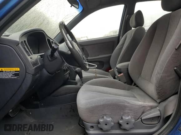 2006 Hyundai Elantra GLS z VIN KMHDN46D76U336570, wystawiony jako Copart lot #77023784 z przebiegiem 119 183 mil mil oraz Czysty tytuł • Clean title. Historia ofert i sprzedaży dostępna na DreamBid. Obrazek 7.