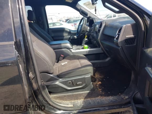 ✅ 2016 Ford F-150 XLT • VIN: 1FTEW1EG9GFD14690 • Lot: 41984532. Wystawiony na IAAI z przebiegiem 119 364 mil. Bezpłatny archiwum sprzedaży aukcyjnych z USA i szczegółowy raport historii pojazdu na DreamBid. Zdjęcie 5.