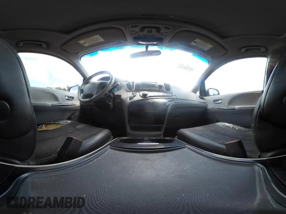 ✅ 2014 Toyota Sienna SE • VIN: 5TDXK3DC8ES443113 • Lot: 42735795. Wystawiony na IAAI z przebiegiem 235 269 mil. Bezpłatny archiwum sprzedaży aukcyjnych z USA i szczegółowy raport historii pojazdu na DreamBid. Zdjęcie 20.