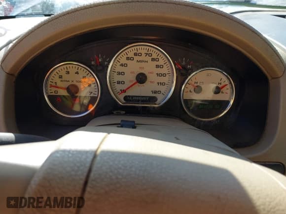 ✅ 2005 Ford F-150 XLT • VIN: 1FTPW12565FA27994 • Lot: 43624171. Wystawiony na IAAI z przebiegiem 264 626 mil. Bezpłatny archiwum sprzedaży aukcyjnych z USA i szczegółowy raport historii pojazdu na DreamBid. Zdjęcie 7.