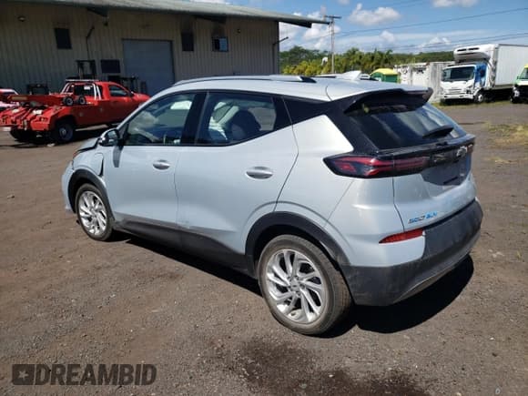 ✅ 2023 Chevrolet Bolt EUV LT • VIN: 1G1FY6S01P4165540 • Лот: 82474315. Опубликован ранее на Copart с пробегом 25 463 миль. Бесплатный доступ к архиву аукционных продаж из США и подробный отчёт об истории автомобиля на DreamBid. Изображение 2.