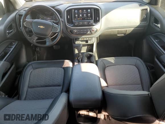 2020 Chevrolet Colorado 2WD Z71 with VIN 1GCGSDEN1L1170631, listed as a Copart auction lot 44032435 with 102,766 mi miles and Salvage title. Bid and sale history available at DreamBid. Image 8.