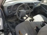 ✅ 2000 Chevrolet S-10 • VIN: 1GCCS1457YK291440 • Лот: 51410235. Опубликован ранее на Copart с пробегом 155 798 миль. Бесплатный доступ к архиву аукционных продаж из США и подробный отчёт об истории автомобиля на DreamBid. Изображение 8.