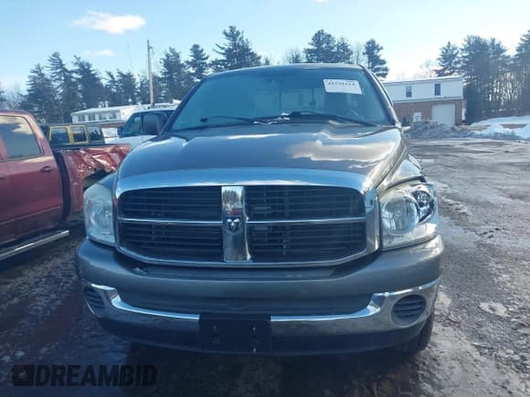 ✅ 2008 Dodge 1500 ST • VIN: 1D7HU18N78S531022 • Лот: 41531524. Опубликован ранее на IAAI с пробегом 133 918 миль. Бесплатный доступ к архиву аукционных продаж из США и подробный отчёт об истории автомобиля на DreamBid. Изображение 17.
