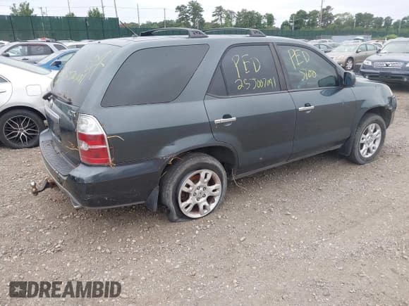 ✅ 2004 Acura MDX Touring • VIN: 2HNYD18994H500668 • Lot: 42738371. Listed on IAAI with Not provided. Free auction sales archive from the USA and detailed vehicle history report at DreamBid. Image 4.