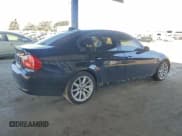 ✅ 2007 BMW 3 Series 328i • VIN: WBAVA33557KX81816 • Lot: 95466535. Listed on Copart with 148,791 mi. Free auction sales archive from the USA and detailed vehicle history report at DreamBid. Image 3.