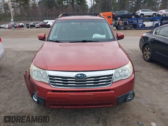 ✅ 2010 Subaru Forester X Limited • VIN: JF2SH6DC7AH804261 • Lot: 43766701. Listed on IAAI with 141,241 mi. Free auction sales archive from the USA and detailed vehicle history report at DreamBid. Image 12.