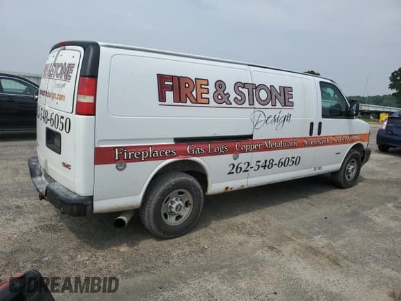 ✅ 2009 GMC Savana • VIN: 1GTGG296391109413 • Lot: 60260905. Wystawiony na Copart z przebiegiem 286 578 mil. Bezpłatny archiwum sprzedaży aukcyjnych z USA i szczegółowy raport historii pojazdu na DreamBid. Zdjęcie 3.