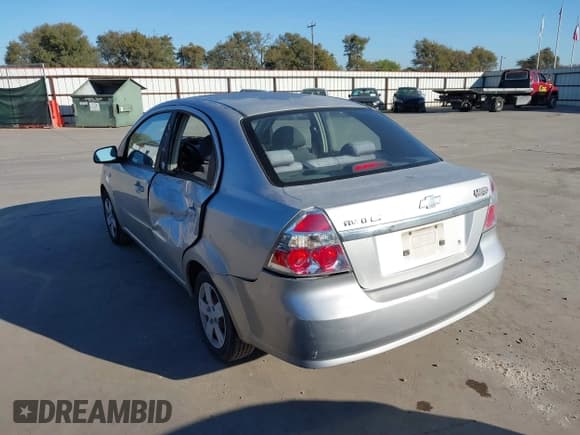 ✅ 2008 Chevrolet Aveo LS • VIN: KL1TD566X8B109745 • Lot: 43622092. Listed on IAAI with 198,028 mi. Free auction sales archive from the USA and detailed vehicle history report at DreamBid. Image 3.