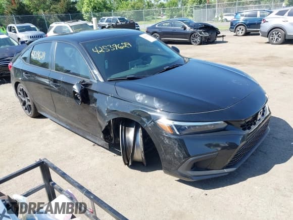 ✅ 2024 Honda Civic Si • VIN: 2HGFE1E53RH472337 • Lot: 42539629. Wystawiony na IAAI z przebiegiem 12 883 mil. Bezpłatny archiwum sprzedaży aukcyjnych z USA i szczegółowy raport historii pojazdu na DreamBid. Zdjęcie 1.