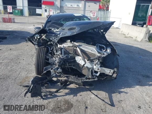 ✅ 2023 Mercedes-Benz C 300 • VIN: W1KWJ8DB9PG118797 • Lot: 42484011. Wystawiony na IAAI z przebiegiem 20 367 mil. Bezpłatny archiwum sprzedaży aukcyjnych z USA i szczegółowy raport historii pojazdu na DreamBid. Zdjęcie 13.