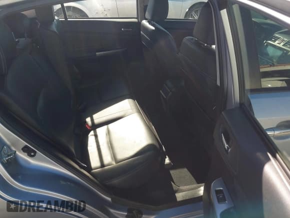 ✅ 2016 Subaru Impreza Limited • VIN: JF1GPAK65G8212721 • Lot: 43807121. Wystawiony na IAAI z przebiegiem 84 941 mil. Bezpłatny archiwum sprzedaży aukcyjnych z USA i szczegółowy raport historii pojazdu na DreamBid. Zdjęcie 8.