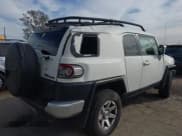 ✅ 2014 Toyota FJ Cruiser • VIN: JTEBU4BF4EK189751 • Lot: 43681587. Wystawiony na IAAI z przebiegiem 110 943 mil. Bezpłatny archiwum sprzedaży aukcyjnych z USA i szczegółowy raport historii pojazdu na DreamBid. Zdjęcie 4.