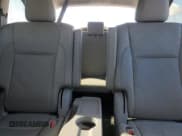 ✅ 2019 Toyota Highlander Hybrid Limited • VIN: 5TDDGRFH6KS077924 • Lot: 91927365. Wystawiony na Copart z przebiegiem 63 041 mil. Bezpłatny archiwum sprzedaży aukcyjnych z USA i szczegółowy raport historii pojazdu na DreamBid. Zdjęcie 10.