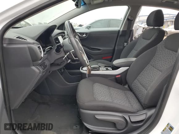 ✅ 2019 Hyundai Ioniq • VIN: KMHC75LH1KU044331 • Lot: 76345554. Listed on Copart with 28,641 mi. Free auction sales archive from the USA and detailed vehicle history report at DreamBid. Image 7.