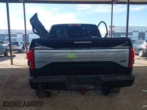 ✅ 2015 Ford F-150 Lariat • VIN: 1FTEW1EG9FFA71073 • Lot: 43367461. Listed on IAAI with 192,257 mi. Free auction sales archive from the USA and detailed vehicle history report at DreamBid. Image 17.