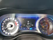 ✅ 2023 Chrysler 300 C • VIN: 2C3CCAPJ8PH553286 • Лот: 88876795. Опубликован ранее на Copart с пробегом 9 592 миль. Бесплатный доступ к архиву аукционных продаж из США и подробный отчёт об истории автомобиля на DreamBid. Изображение 9.