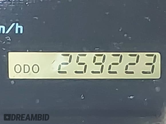 ✅ 2000 Lexus LX 470 • VIN: JT6HT00W0Y0091143 • Lot: 42398168. Wystawiony na IAAI z przebiegiem 259 223 mil. Bezpłatny archiwum sprzedaży aukcyjnych z USA i szczegółowy raport historii pojazdu na DreamBid. Zdjęcie 16.