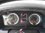 2018 Ram 1500 Express z VIN 1C6RR7KG3JS339414, wystawiony jako IAAI lot #43356346 z przebiegiem 100 865 mil mil oraz . Historia ofert i sprzedaży dostępna na DreamBid. Obrazek 7.