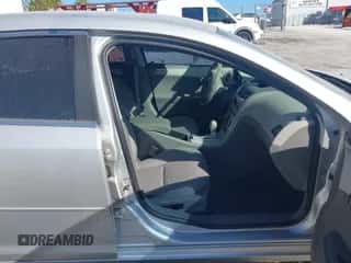 2010 Chevrolet Malibu 1FL with VIN 1G1ZA5EB6AF310902, listed as a IAAI auction lot 43377180 with 110,719 mi miles and . Bid and sale history available at DreamBid. Image 5.