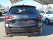 ✅ 2024 Mazda CX-5 Premium • VIN: JM3KFBDY0R0522828 • Lot: 43388434. Wystawiony na IAAI z przebiegiem 6 641 mil. Bezpłatny archiwum sprzedaży aukcyjnych z USA i szczegółowy raport historii pojazdu na DreamBid. Zdjęcie 17.