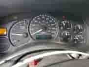 2001 Chevrolet Silverado 1500 LT z VIN 1GCEC19T61Z196121, wystawiony jako Copart lot #52824795 z przebiegiem 201 224 mil mil oraz Szkoda całkowita • Salvage title. Historia ofert i sprzedaży dostępna na DreamBid. Obrazek 9.