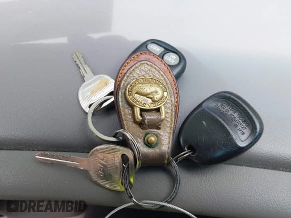 ✅ 2002 Chevrolet Suburban LT • VIN: 1GNFK16Z62J127727 • Лот: 42367170. Опубликован ранее на IAAI с пробегом 253 958 миль. Бесплатный доступ к архиву аукционных продаж из США и подробный отчёт об истории автомобиля на DreamBid. Изображение 11.