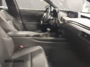 ✅ 2021 Lexus UX 250h • VIN: JTHP9JBH7M2051534 • Lot: 41624505. Listed on IAAI with 29,569 mi. Free auction sales archive from the USA and detailed vehicle history report at DreamBid. Image 5.