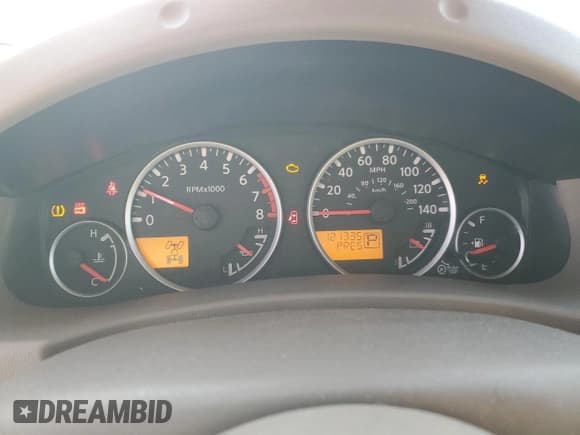 ✅ 2012 Nissan Pathfinder Silver Edition • VIN: 5N1AR1NB7CC637864 • Лот: 82738595. Опубликован ранее на Copart с пробегом 121 335 миль. Бесплатный доступ к архиву аукционных продаж из США и подробный отчёт об истории автомобиля на DreamBid. Изображение 9.