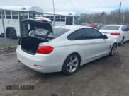 ✅ 2015 BMW 4 Series 428i • VIN: WBA3N3C56FK232443 • Lot: 39235619. Wystawiony na IAAI z przebiegiem 134 041 mil. Bezpłatny archiwum sprzedaży aukcyjnych z USA i szczegółowy raport historii pojazdu na DreamBid. Zdjęcie 4.