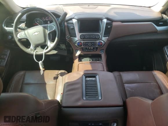 ✅ 2016 Chevrolet Suburban LTZ • VIN: 1GNSCJKC8GR263458 • Lot: 76371144. Wystawiony na Copart z przebiegiem 123 158 mil. Bezpłatny archiwum sprzedaży aukcyjnych z USA i szczegółowy raport historii pojazdu na DreamBid. Zdjęcie 8.