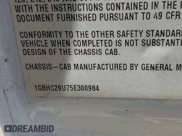 ✅ 2005 Chevrolet Silverado 2500HD • VIN: 1GBHC29U75E300984 • Лот: 42543498. Опубликован ранее на IAAI с пробегом 246 616 миль. Бесплатный доступ к архиву аукционных продаж из США и подробный отчёт об истории автомобиля на DreamBid. Изображение 9.