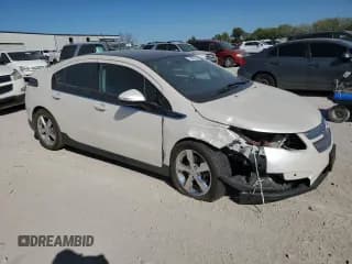 ✅ 2012 Chevrolet Volt • VIN: 1G1RD6E45CU106556 • Lot: 74603324. Wystawiony na Copart z przebiegiem 170 875 mil. Bezpłatny archiwum sprzedaży aukcyjnych z USA i szczegółowy raport historii pojazdu na DreamBid. Zdjęcie 4.