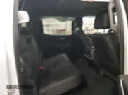 ✅ 2021 Chevrolet Silverado 1500 LTZ • VIN: 3GCUYGET2MG135004 • Lot: 50825955. Wystawiony na Copart z przebiegiem 53 594 mil. Bezpłatny archiwum sprzedaży aukcyjnych z USA i szczegółowy raport historii pojazdu na DreamBid. Zdjęcie 11.