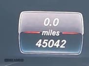 ✅ 2019 Mercedes-Benz GLA 250 • VIN: WDCTG4EB6KU009401 • Lot: 42402155. Wystawiony na IAAI z przebiegiem 45 042 mil. Bezpłatny archiwum sprzedaży aukcyjnych z USA i szczegółowy raport historii pojazdu na DreamBid. Zdjęcie 16.